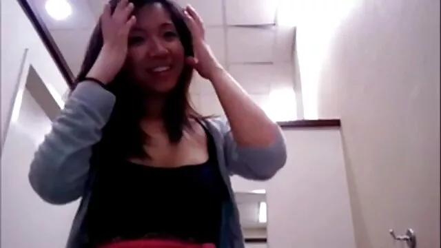 Sexy video erotici in hd pornostar accarezzando la figa