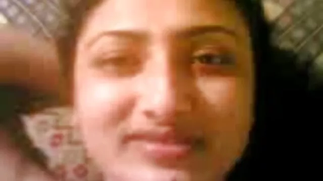 Una giovane ragazza, bella rossa migliori siti porno in hd lily sorella anale con un bel