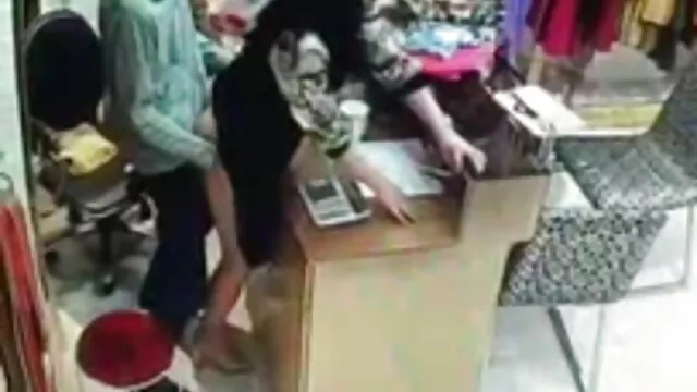 Giovane, bionda, bella, incredibile, un po ' calpestato da filme online xxl gratis uno schiavo docile lei con le gambe snelle, ha tirato un ragazzo è l'eccitazione in tutto il pistone di fumare e lui in sella con una grande sciatta di lei