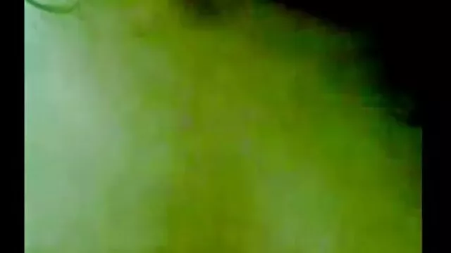 Una filme erotice fara intrerupere cagna matura in un bagno di vapore masturbazione a L.