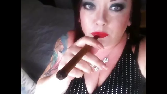 Ragazzo masturbandosi figa di blondie, con le dita spesse e i migliori film porno in hd cazzo