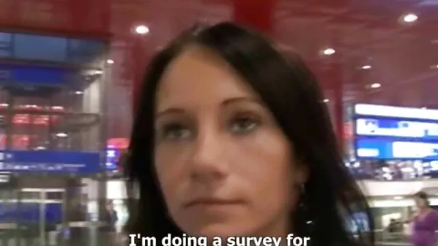 Cornea shemale dildo scopa il suo culo filmatipornohd rotondo