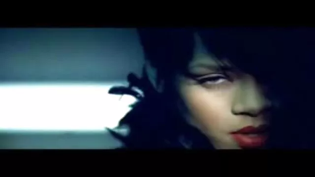 Un giovane studente asiatico filmatipornohd teen delicatamente succhia un piccolo cazzo per un compagno di classe