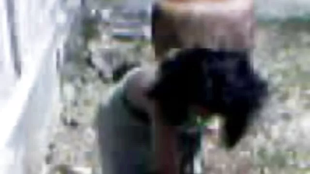 Sexy lussuriosi bionda in un sesso di gruppo videoporno hd con il nero pompato