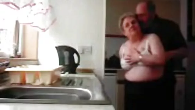 Cagna di serraggio, pene con la filme porbo hd sua figa