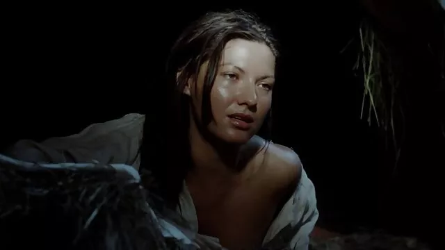 Un ragazzo è seduto davanti al computer e masturbandosi per voi ragazza, quando improvvisamente notato che il suo vicino di casa era seduto indietro e si masturba, guardandola. Decide film porno in hd gratis di insegnarle una lezione, ritira il suo pene fuori e spinto in bocca