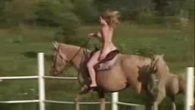Cani che hanno film erotici hd completato le dita di lei